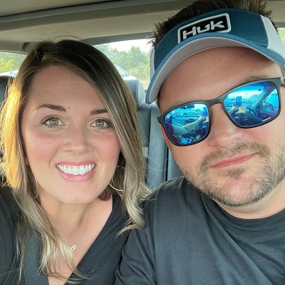 Meet your Posher, Brittany - Picture 1 of 1